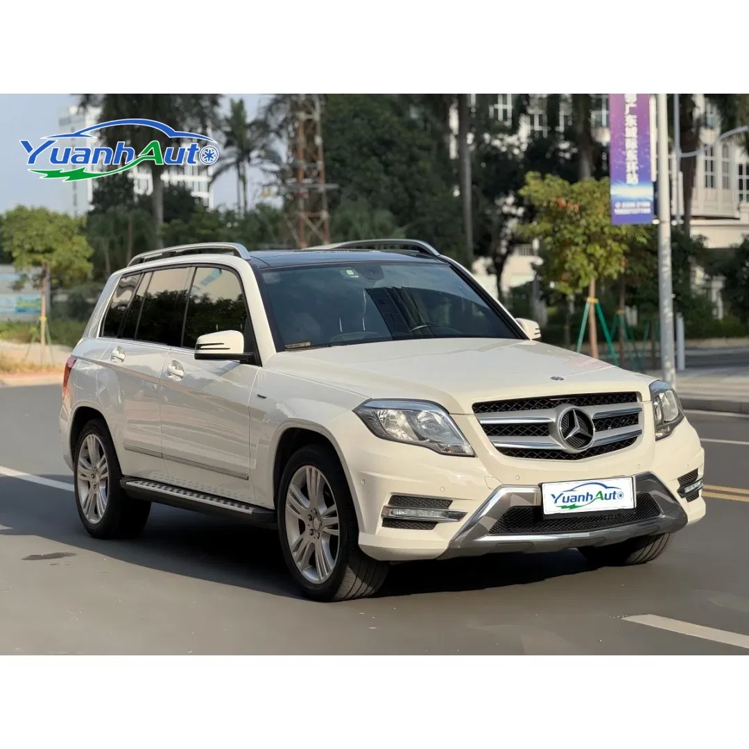 2015 Mercedes-Benz GLK Petrol SUV — source image 9