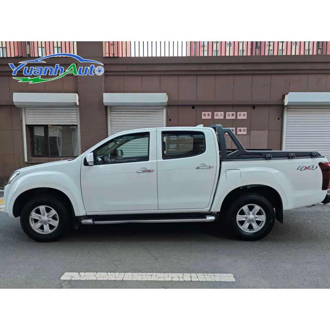 2023 Isuzu Zortrax vehicle photo 7