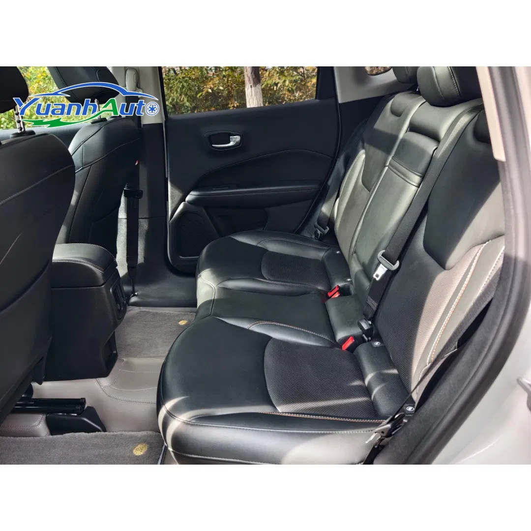 2018 Jeep Compass — source image 16
