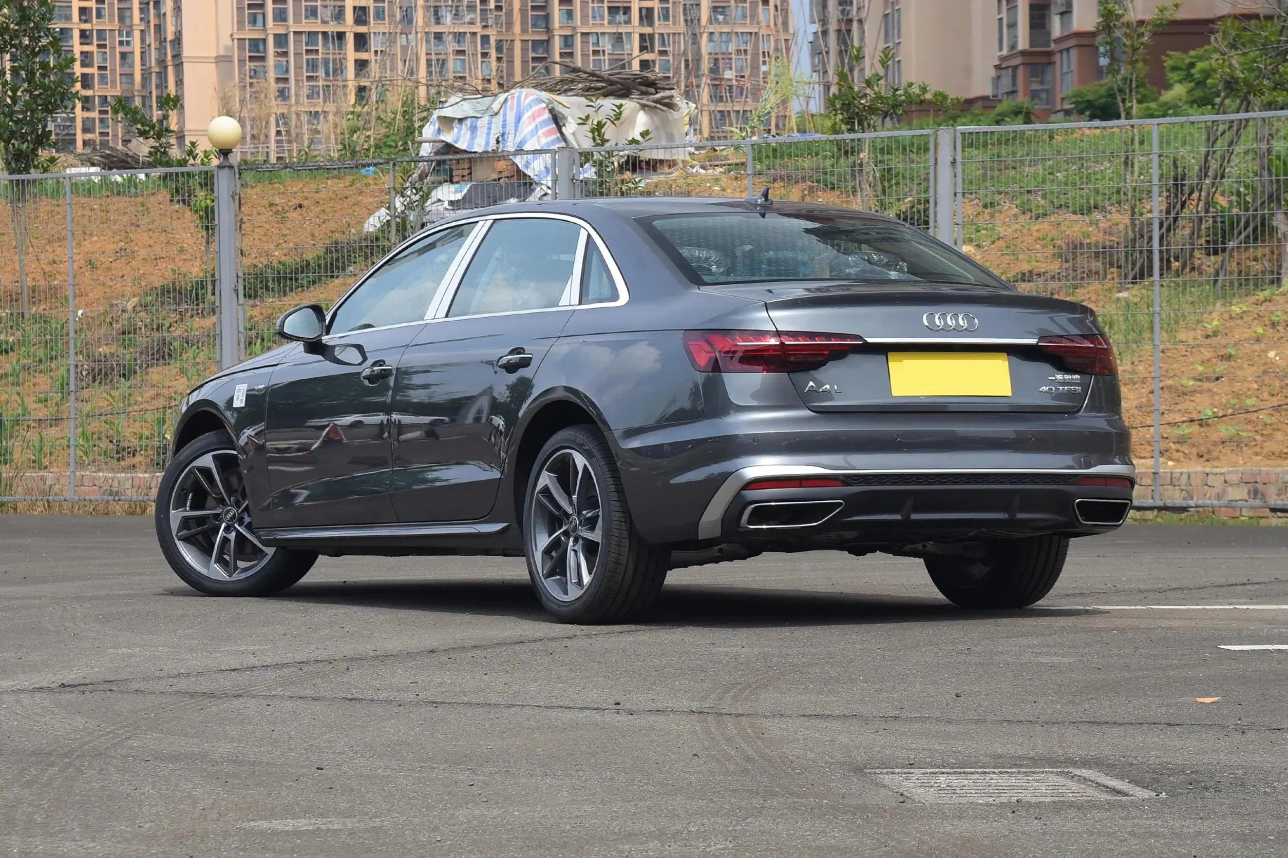 2024 Audi A4L vehicle photo 7