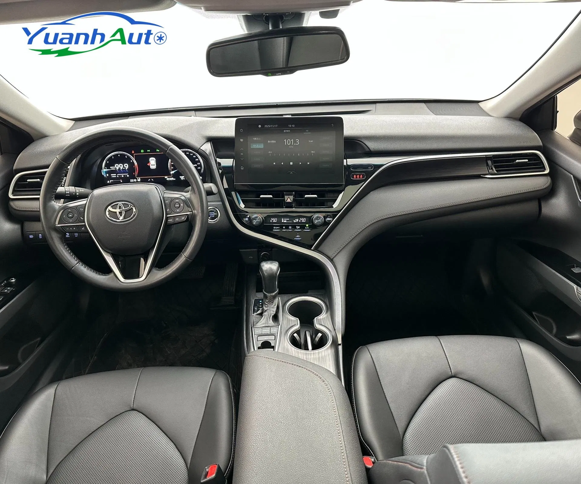 2021 Toyota Camry Petrol Sedan — source image 4