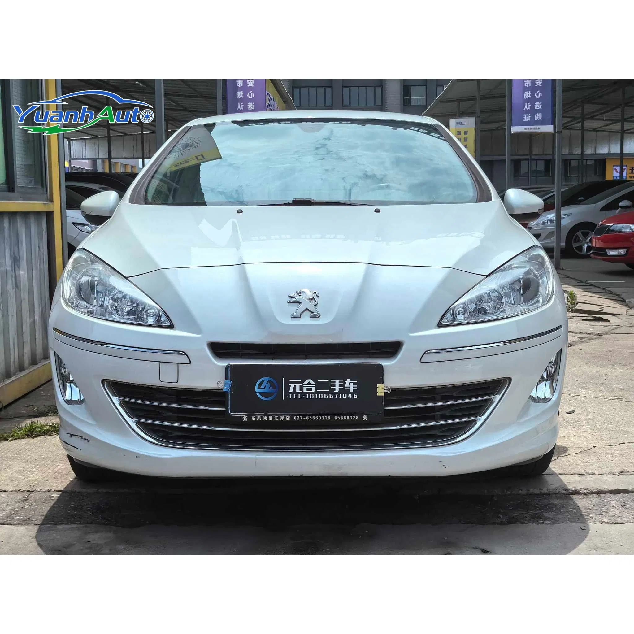 2013 Peugeot 408 vehicle photo 3