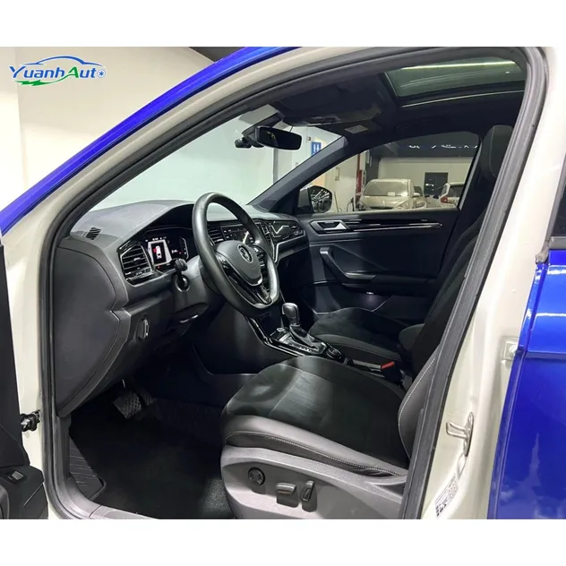 2021 Volkswagen T-Roc — source image 10
