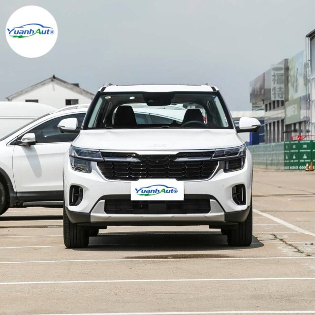 2026 Kia Seltos vehicle photo 1