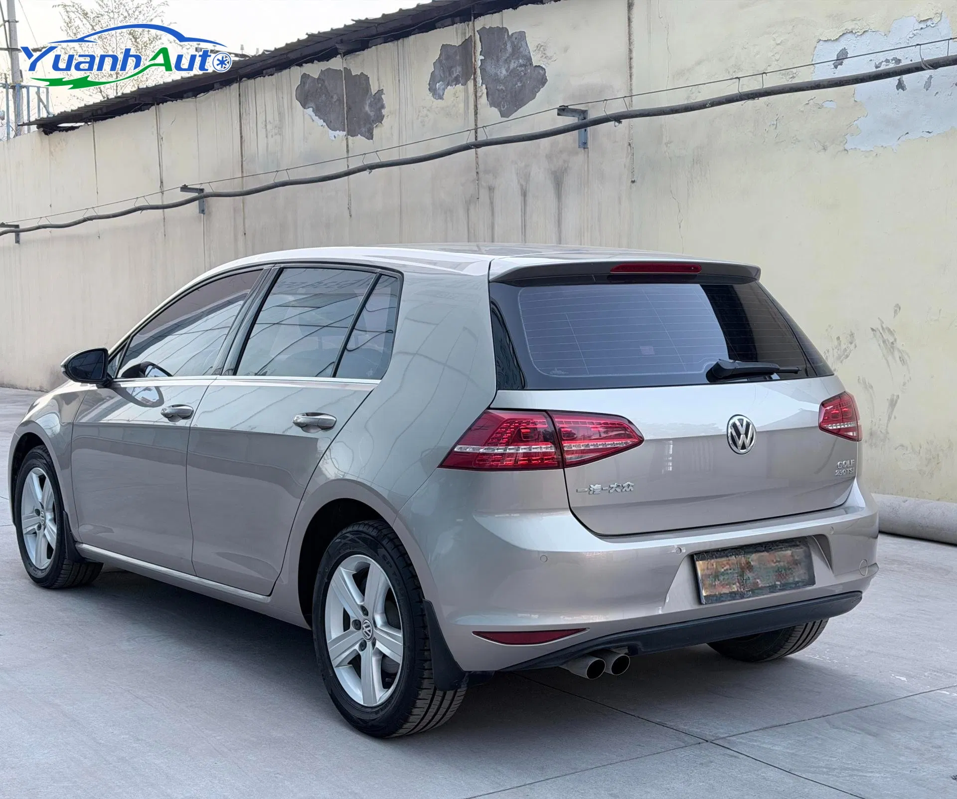 2016 Volkswagen Golf Petrol — source image 13