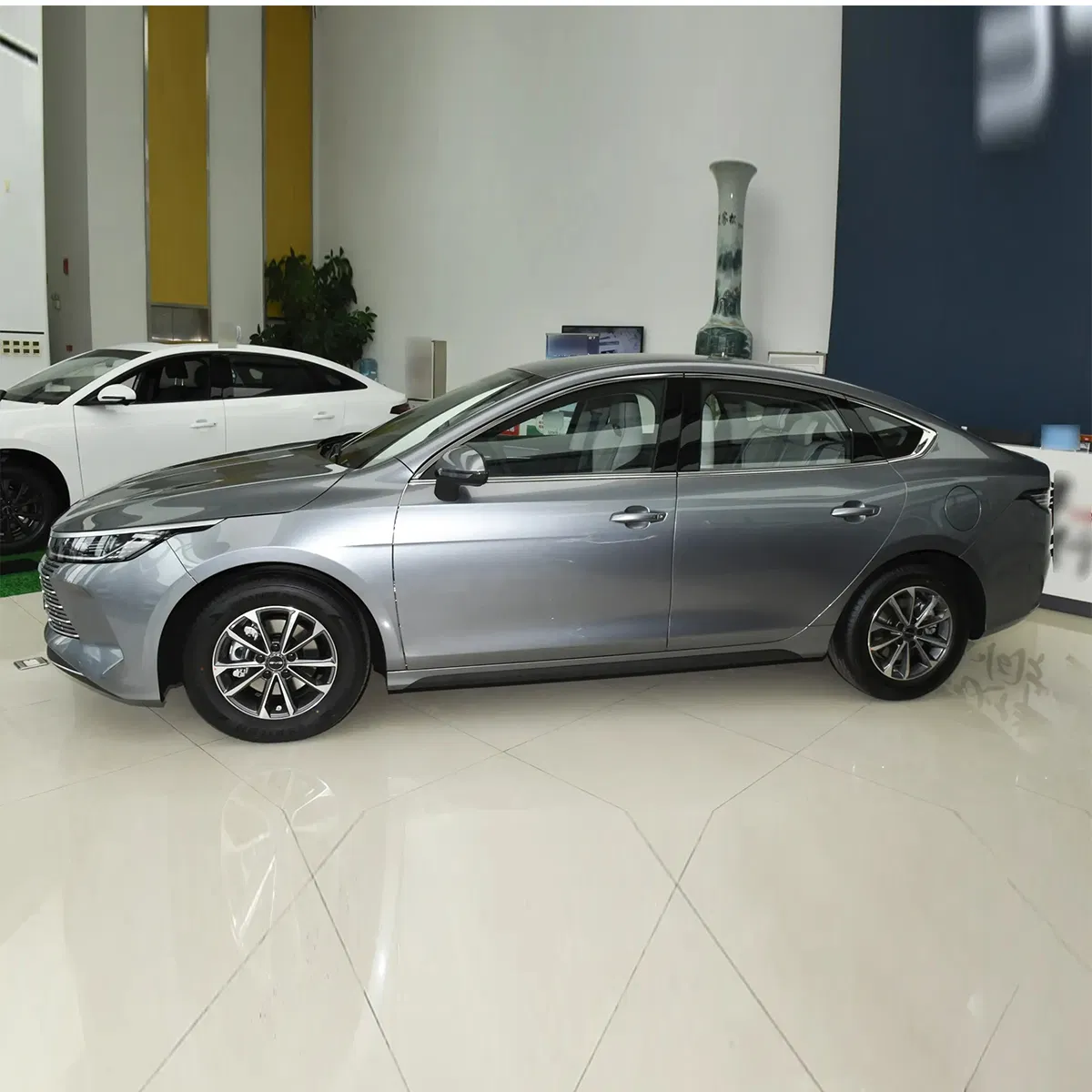 2025 BYD King 05 DM-i — source image 9