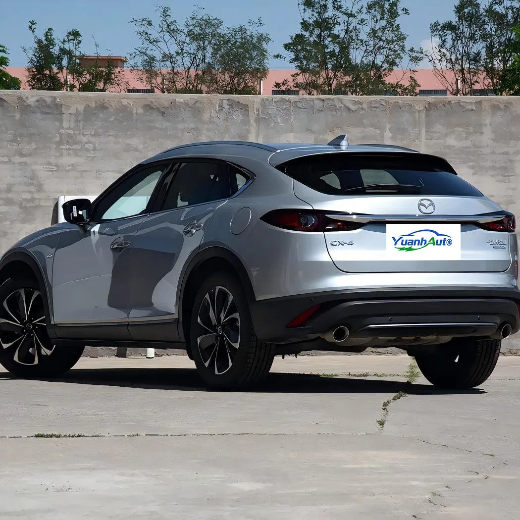 2018 Mazda CX4 vehicle photo 5