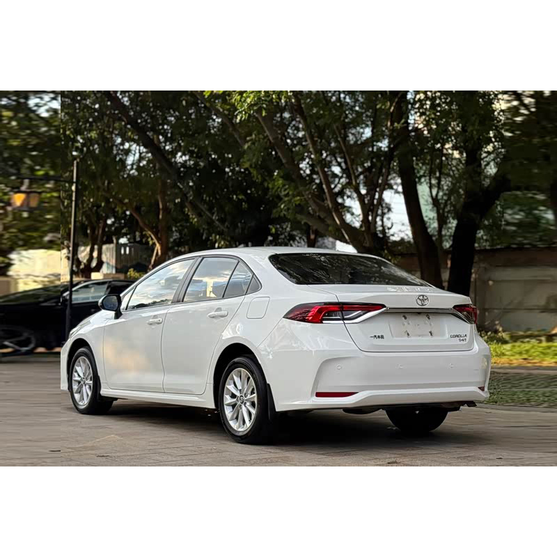 2019 Toyota Corolla Petrol Sedan — source image 6