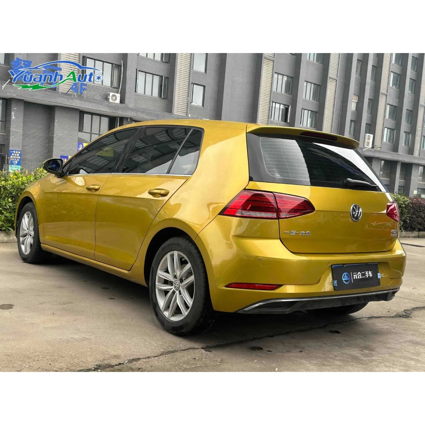 2018 VW Golf vehicle photo 5