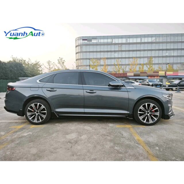 2025 Geely Preface vehicle photo 1