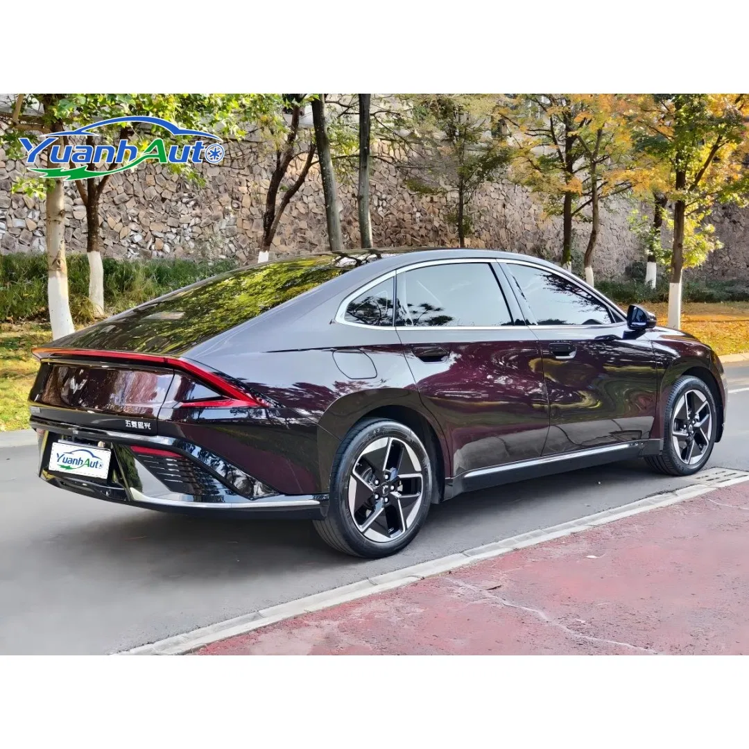 2024 Wuling Starlight Petrol — source image 11