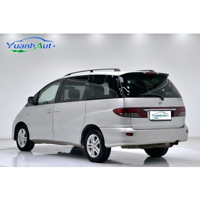 2006 Toyota Previa vehicle photo 4