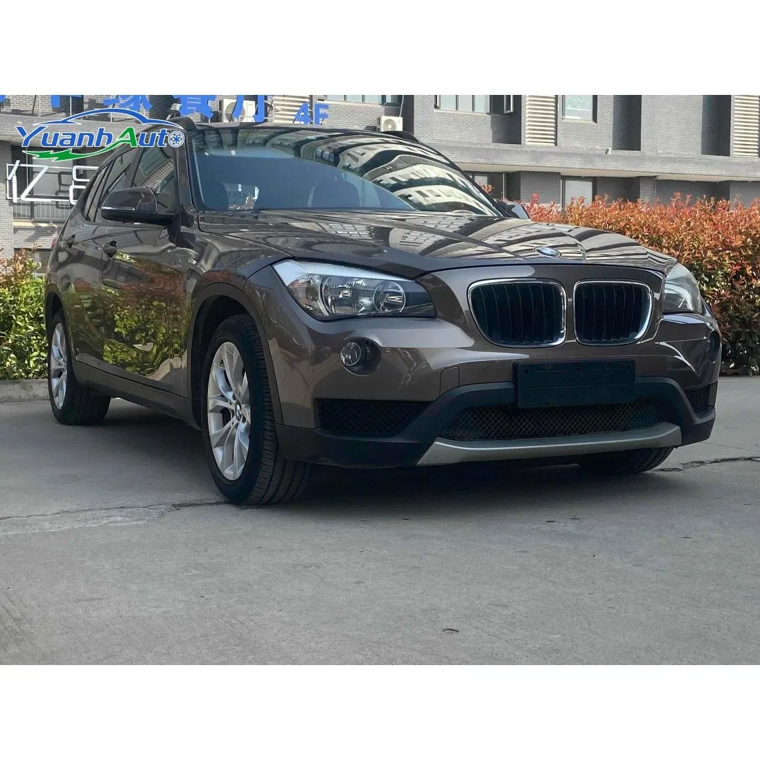 2013 BMW X1 vehicle photo 3