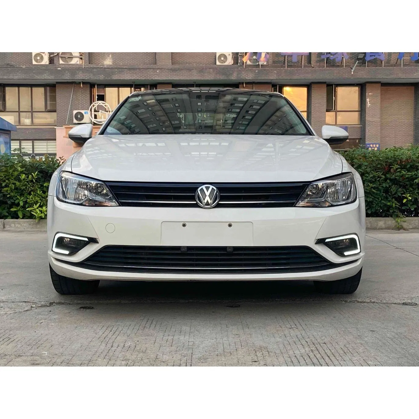 2018 Volkswagen Lamando vehicle photo 3