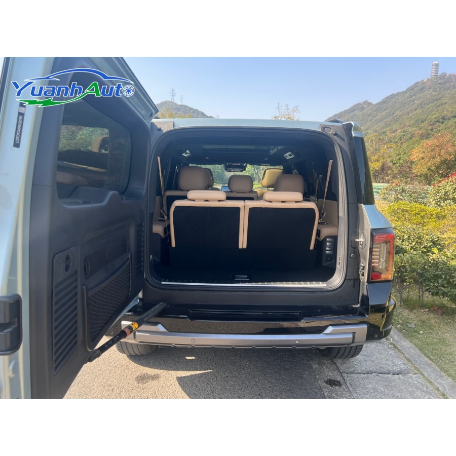 2025 Fangchengbao Bao 8 Hybrid SUV — source image 6