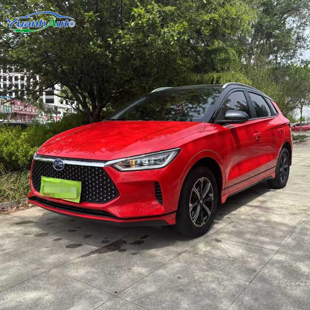 2021 BYD e2 Electric Hatchback — source image 1