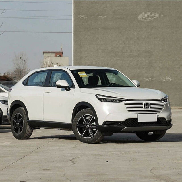 2023 Honda Vezel vehicle photo 1