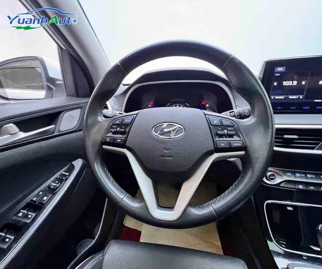 2025 Hyundai Tucson L Petrol SUV — source image 21
