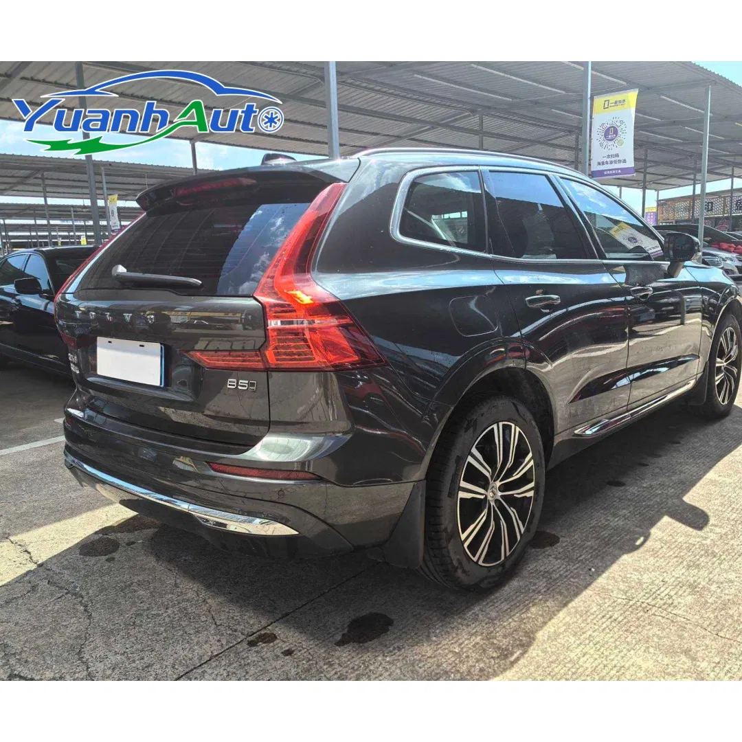 2022 Volvo XC60 Luxury SUV — source image 16