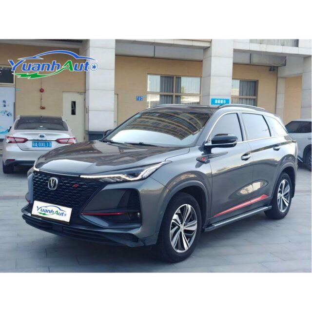 2020 Changan CS75 PLUS vehicle photo 1