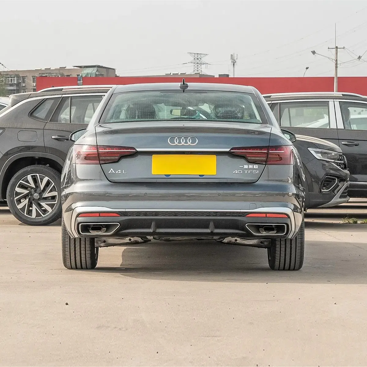 2025 Audi A4L vehicle photo 5