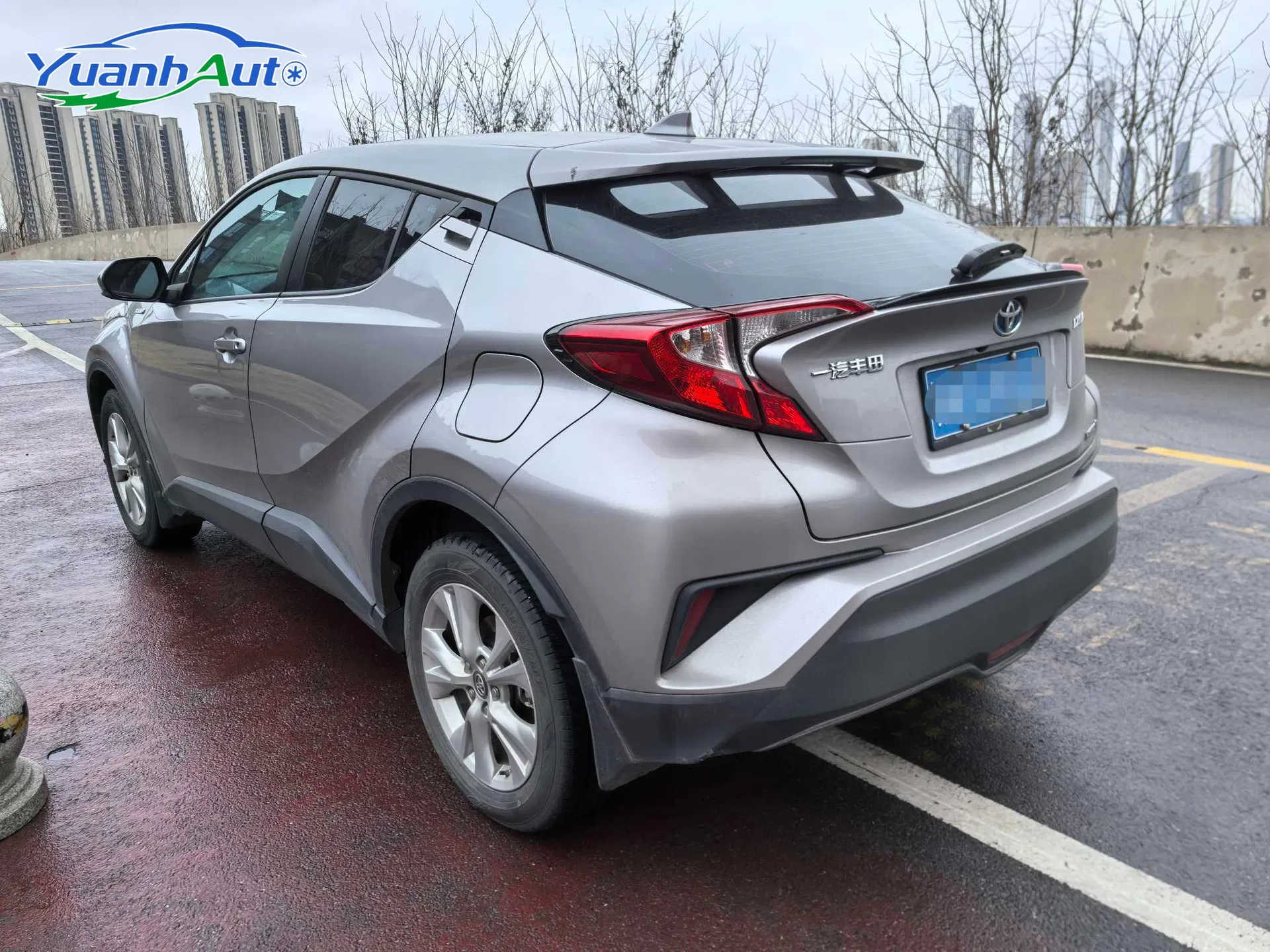 2018 Toyota Yaris Petrol SUV — source image 12