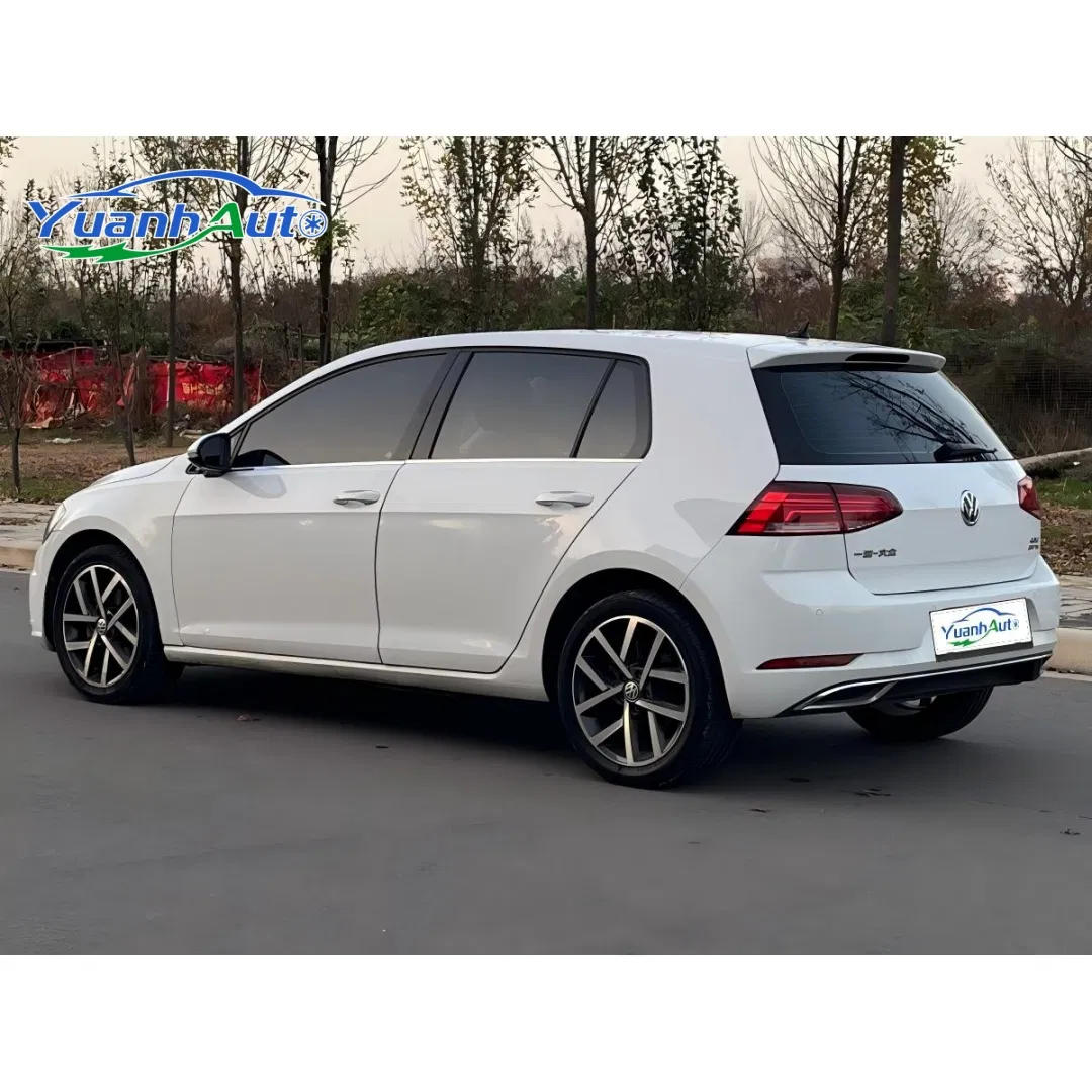2020 Volkswagen Golf Petrol — source image 14