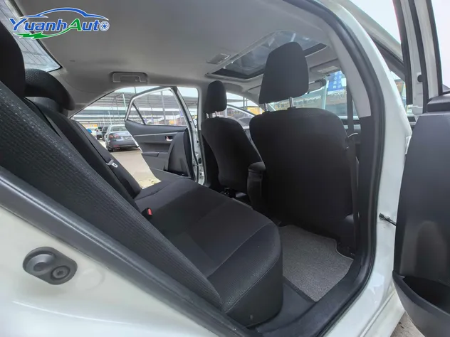 2018 Toyota Levin Petrol Sedan — source image 16