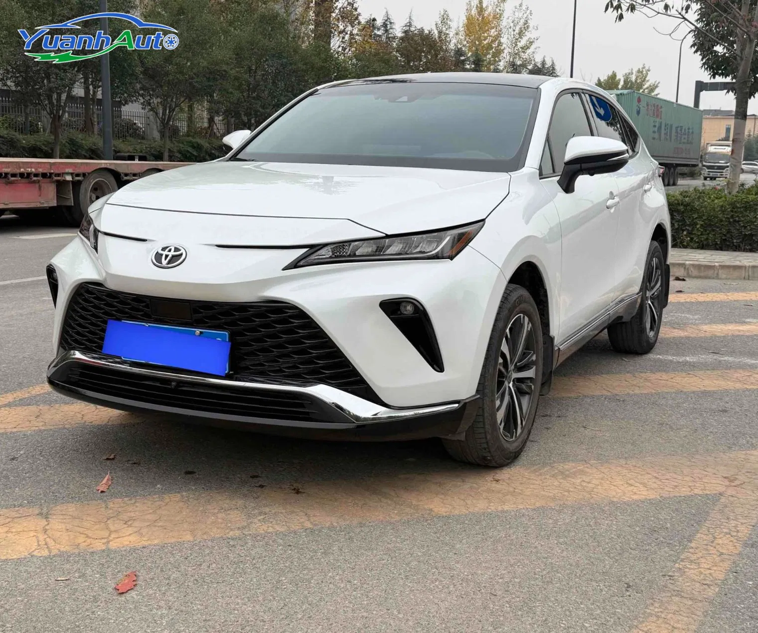 2022 Toyota Venza Petrol SUV — source image 8