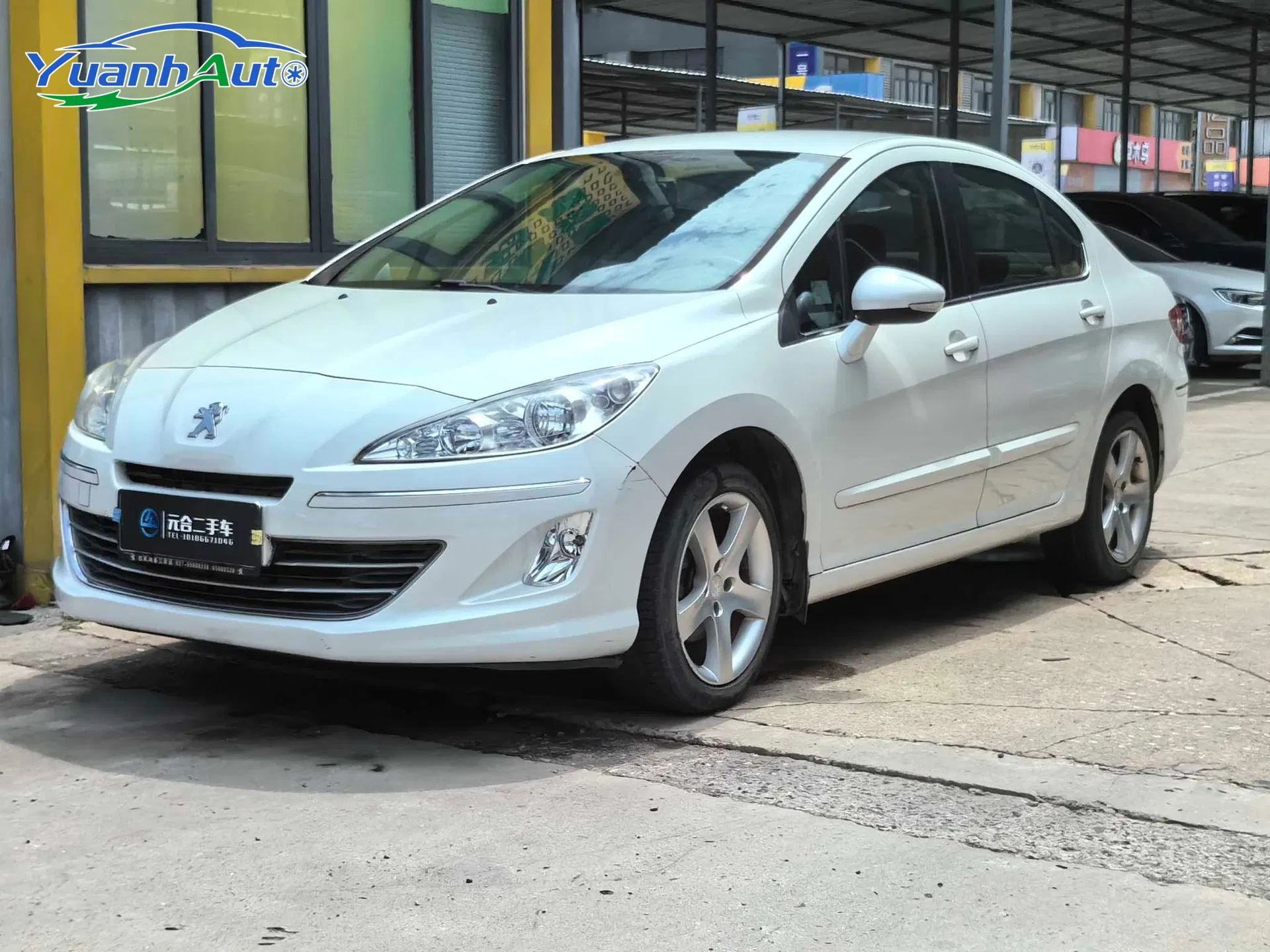 2013 Peugeot 408 Petrol Sedan — source image 8