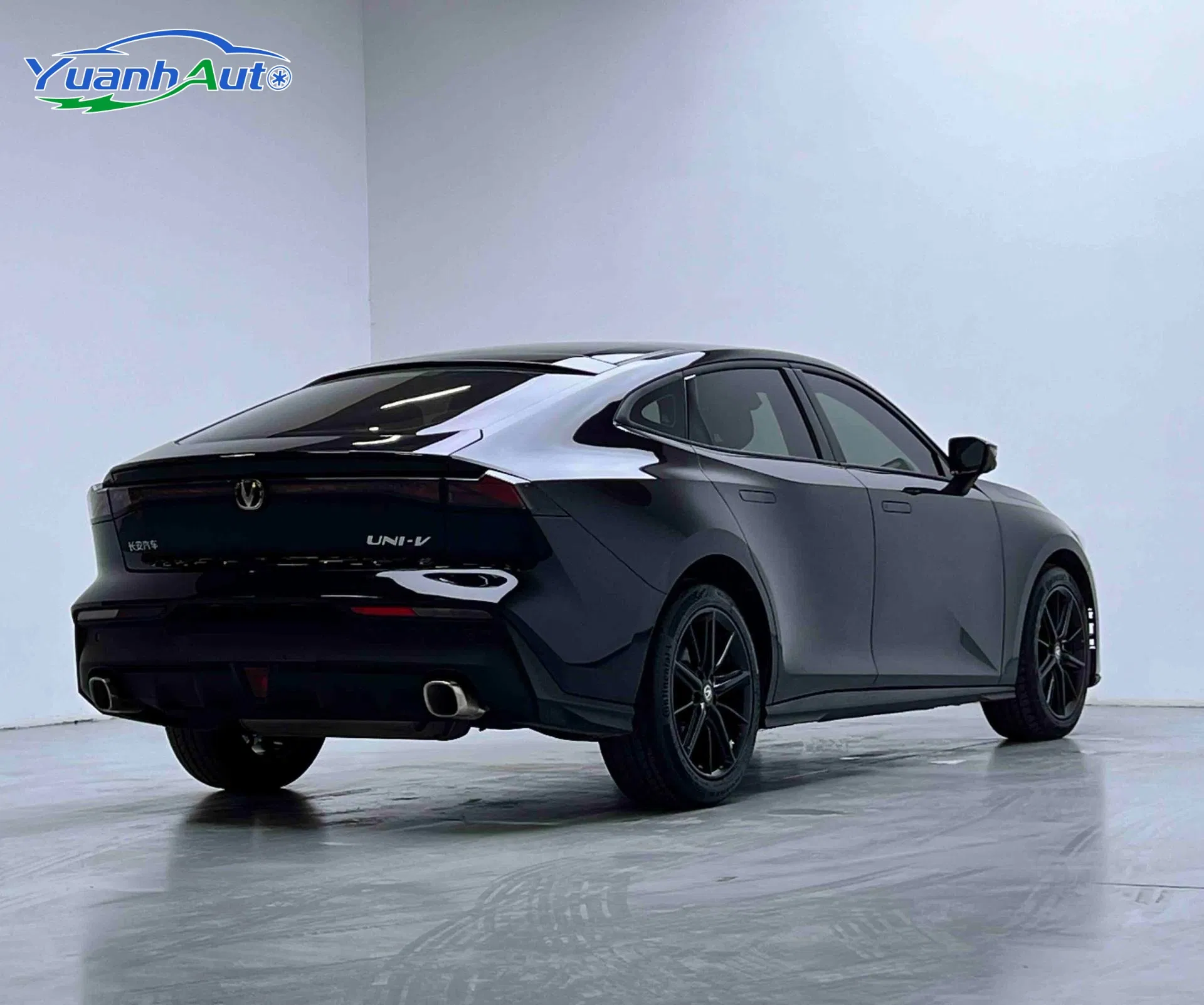 2022 Changan UNI-V 1.5T Petrol — source image 12