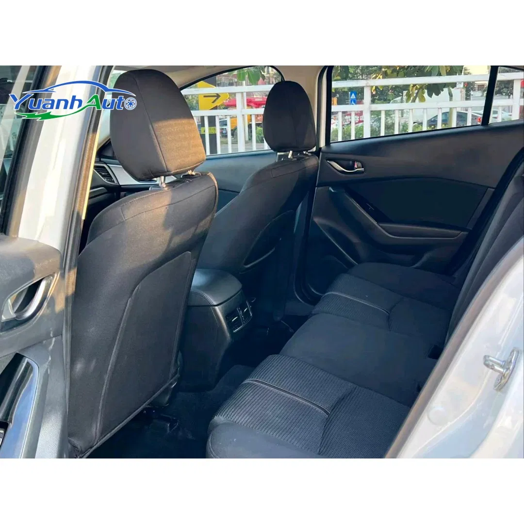 2019 Mazda 3 1.5L Sedan — source image 15
