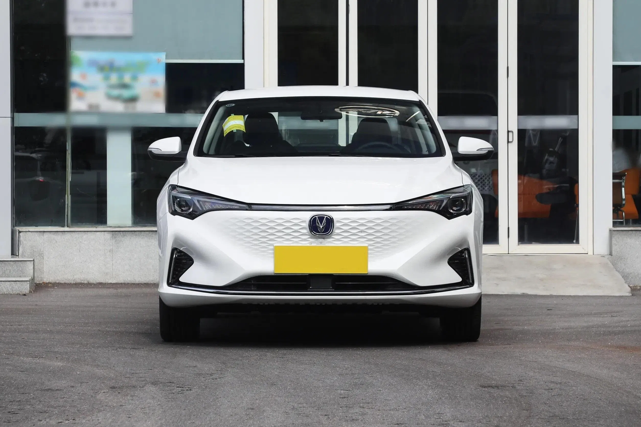 2024 Changan Eado EV460 vehicle photo 4