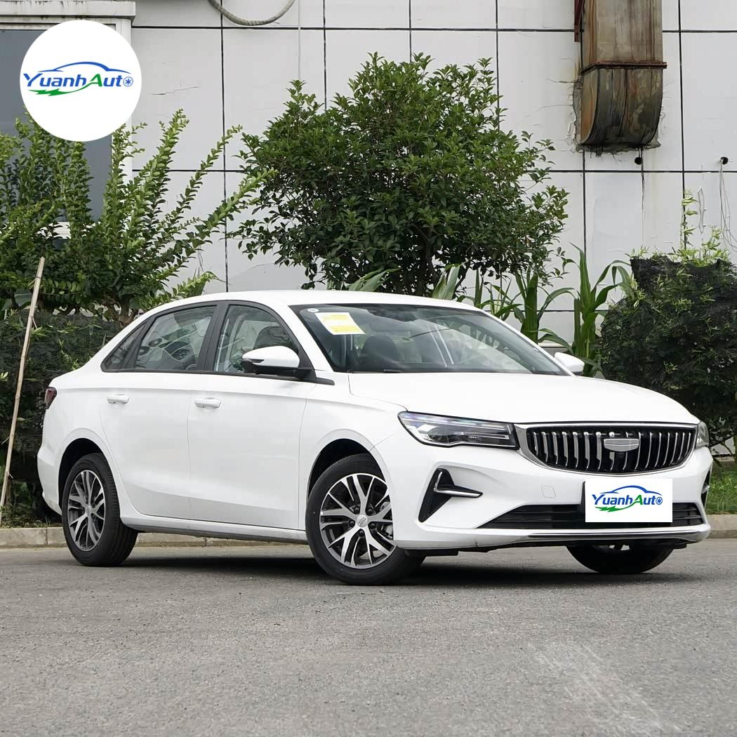 Geely Emgrand vehicle photo 1