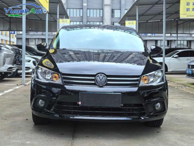 2022 VW Jetta vehicle photo 1