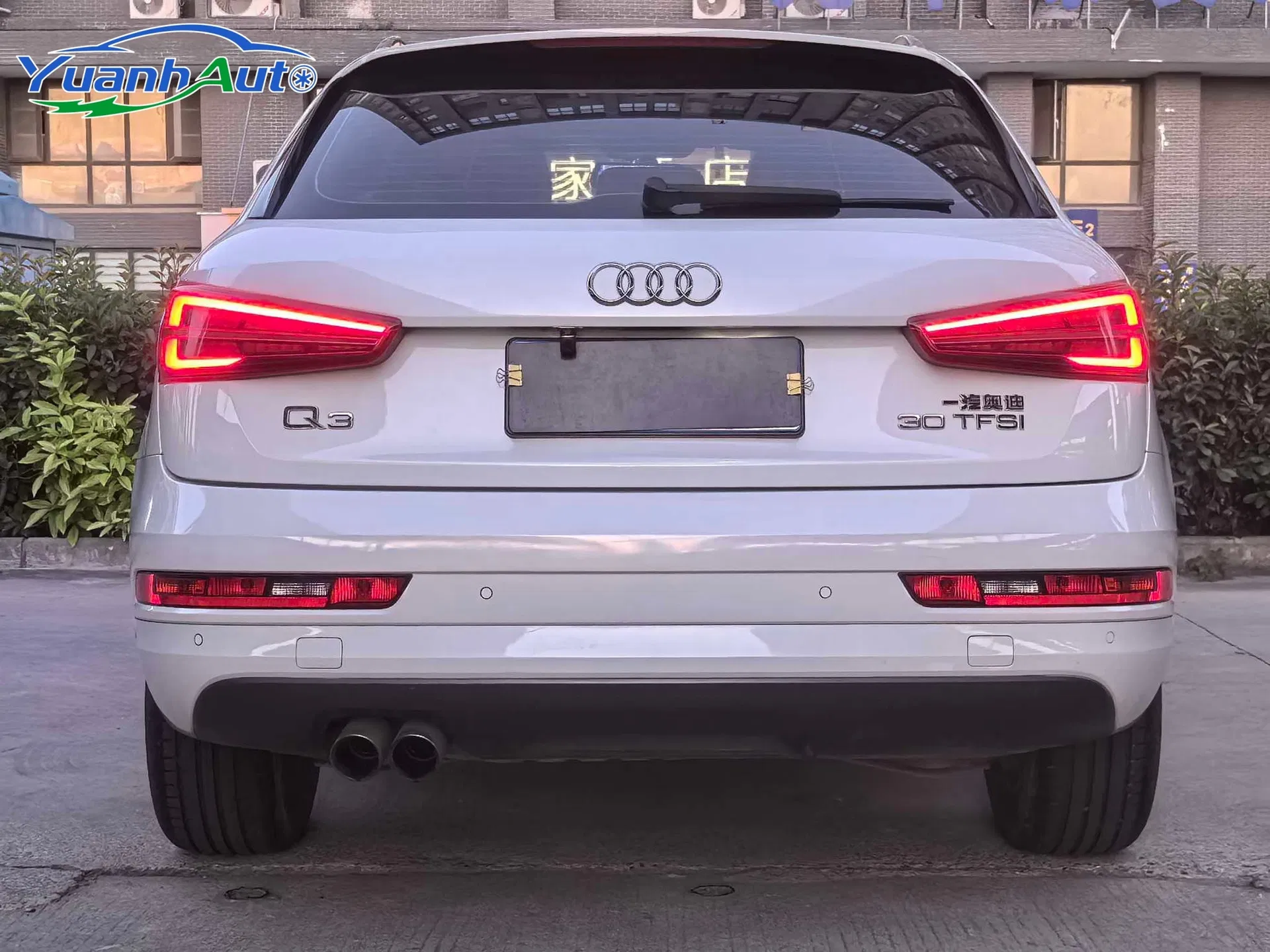 2018 Audi Q3 Petrol SUV — source image 14