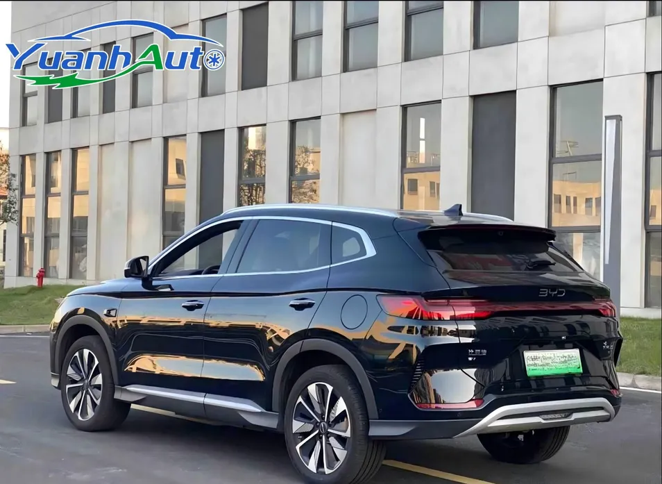 2025 BYD Song Plus Premium Electric SUV — source image 13