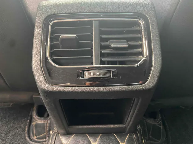2018 Volkswagen Lamando 1.4T Petrol Sedan — source image 16
