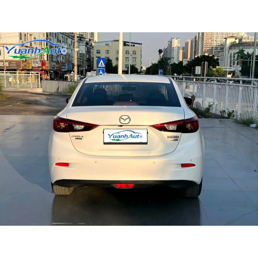 2019 Mazda 3 vehicle photo 6