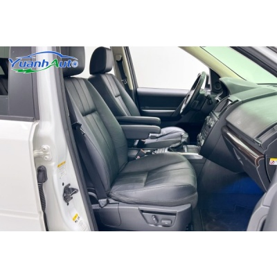 2014 Land Rover Rover Evoque vehicle photo 6