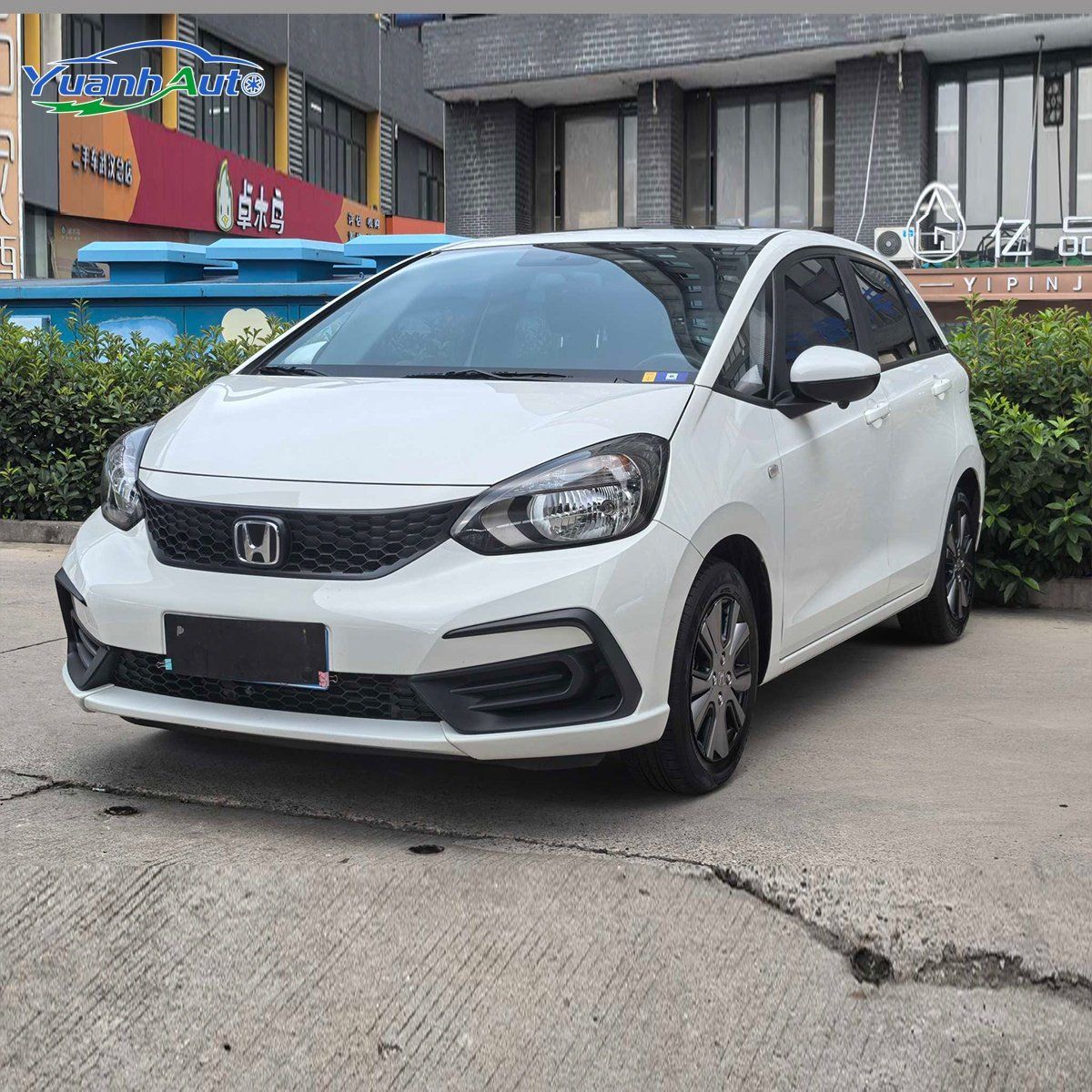 2022 Honda Fit Petrol Hatchback — source image 1