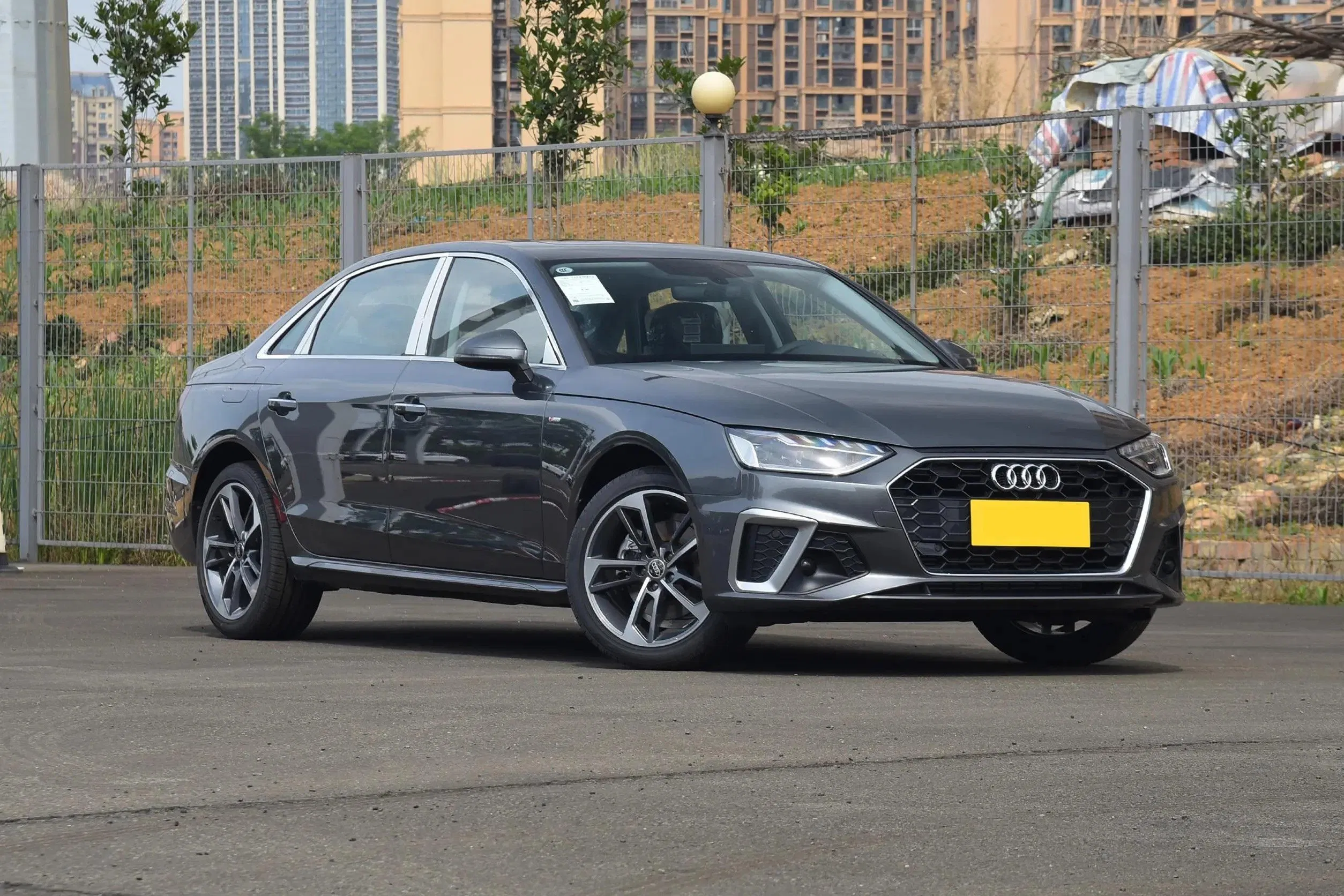 2024 Audi A4L vehicle photo 5