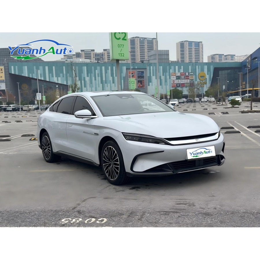 2024 BYD Han vehicle photo 6