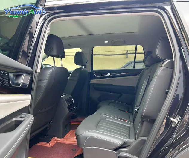 2021 Volkswagen Teramont Petrol SUV — source image 14