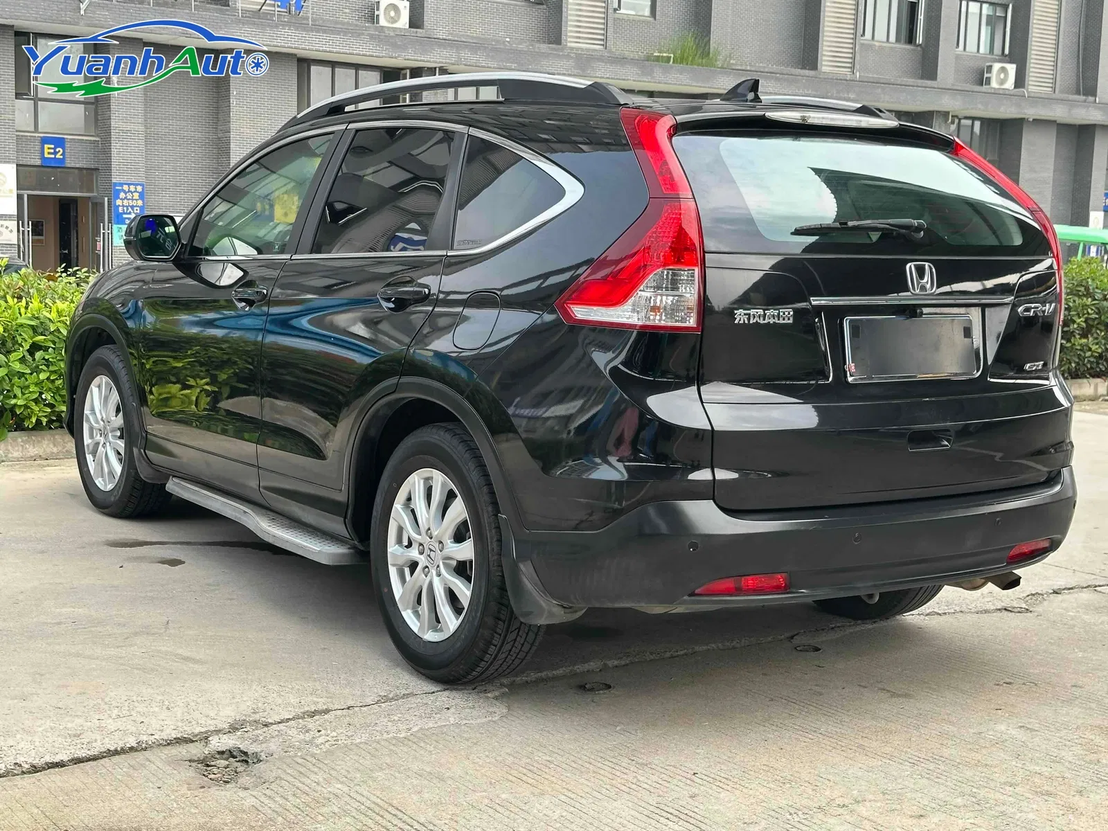 2013 Honda CR-V Petrol SUV — source image 14