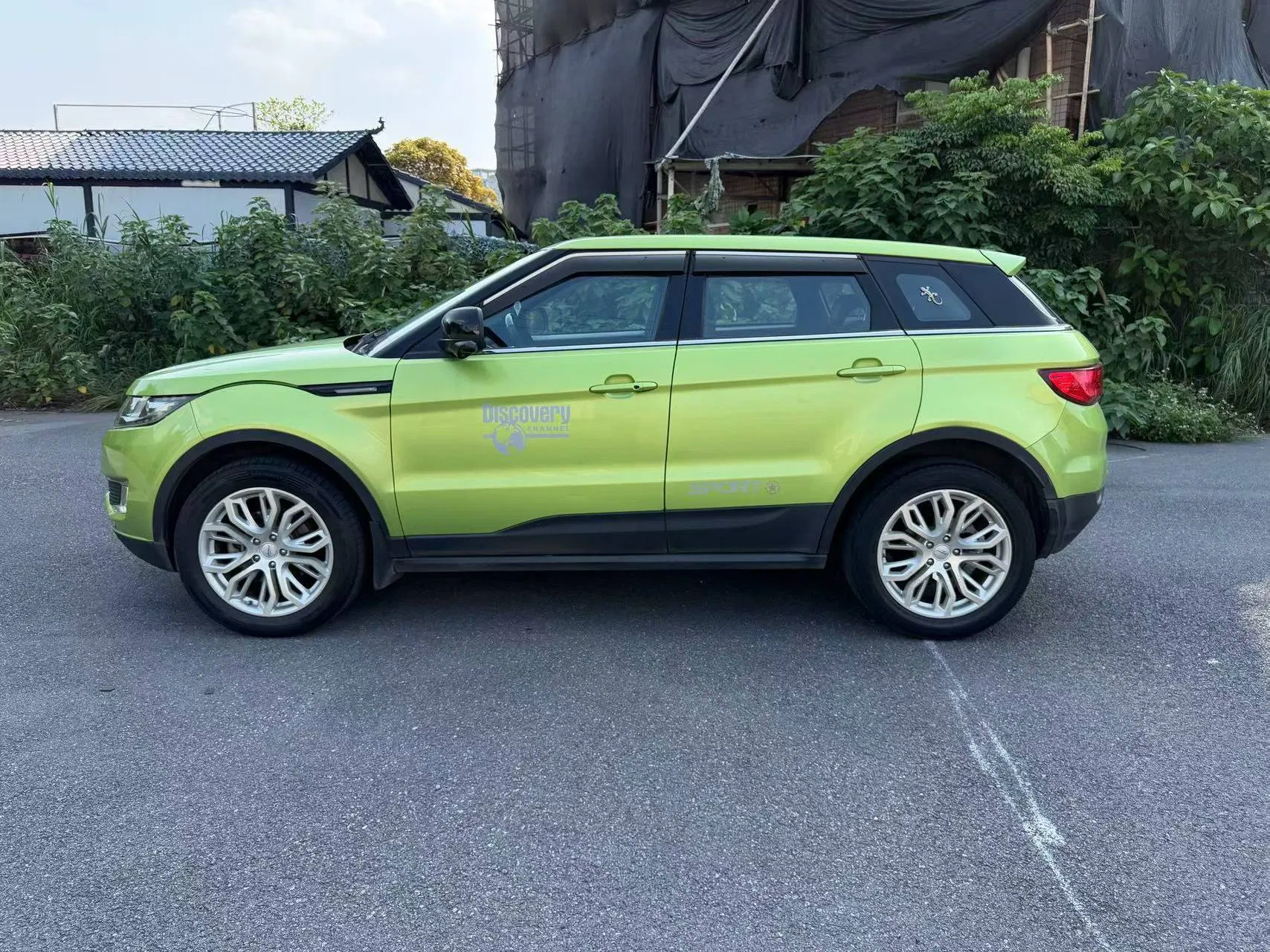 Landwind X7 SUV — source image 9