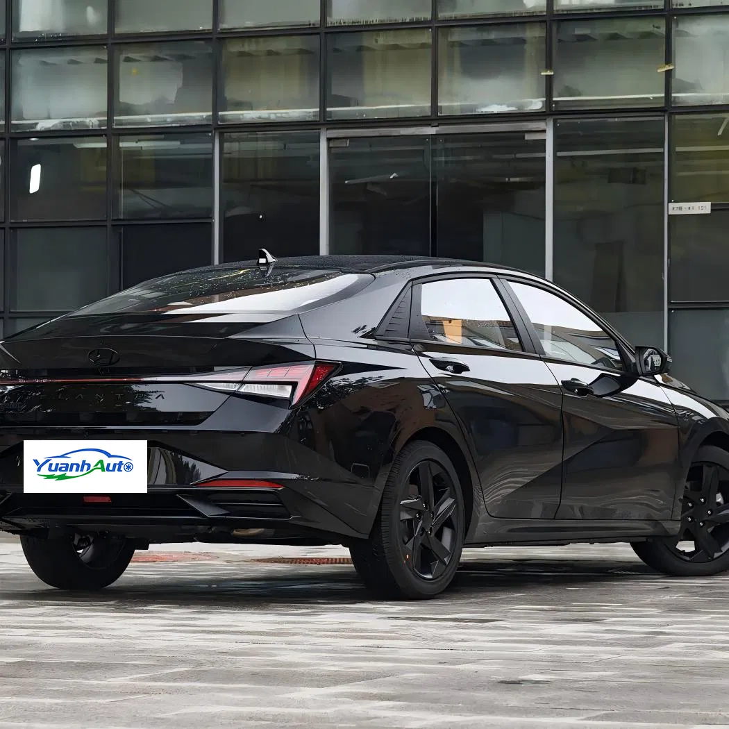 2021 Hyundai Elantra vehicle photo 7