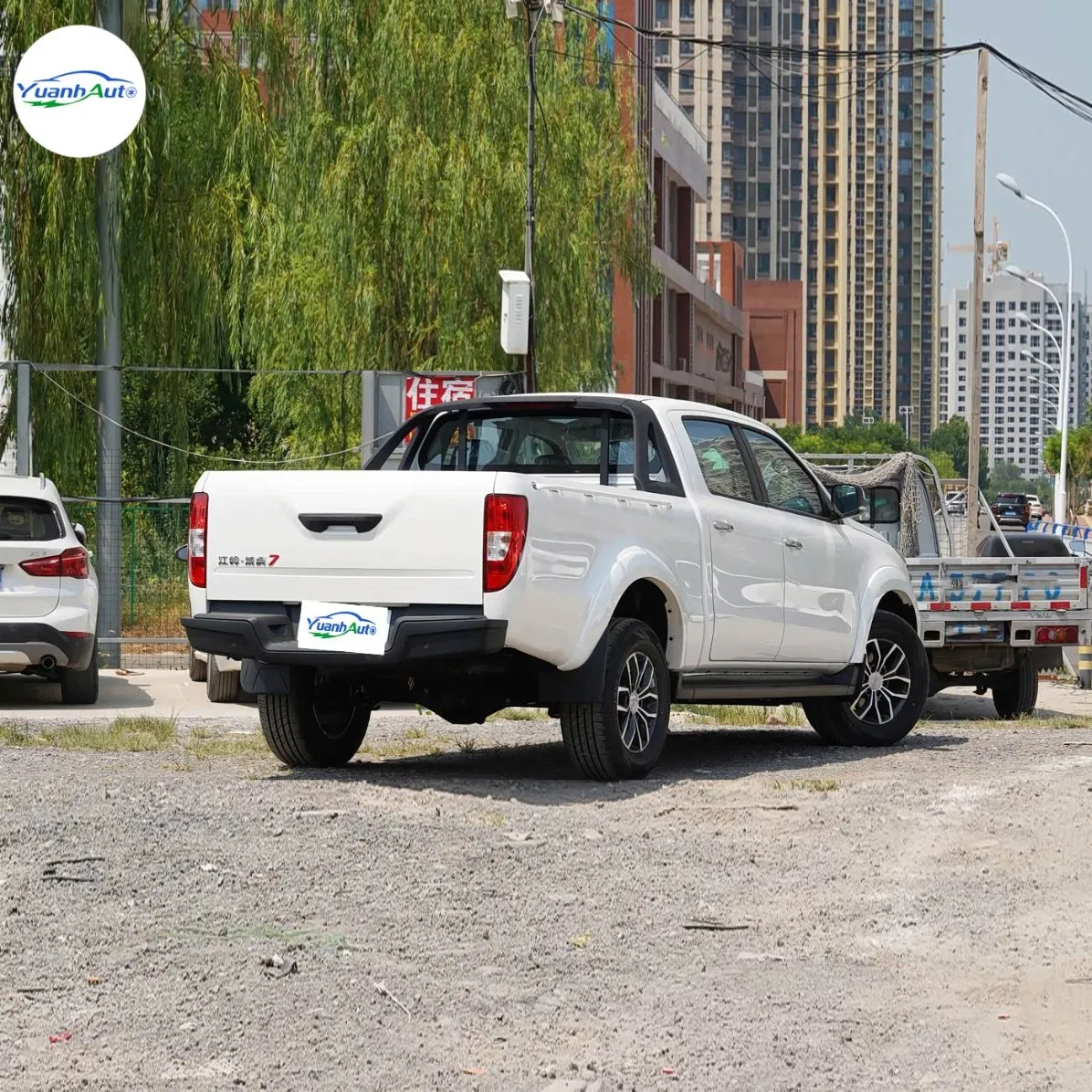 Dahua 7 Pickup Truck vehicle photo 6