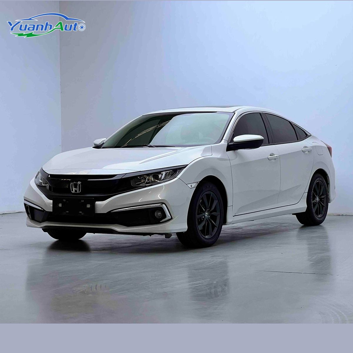 2019 Honda Civic Petrol Sedan — source image 1