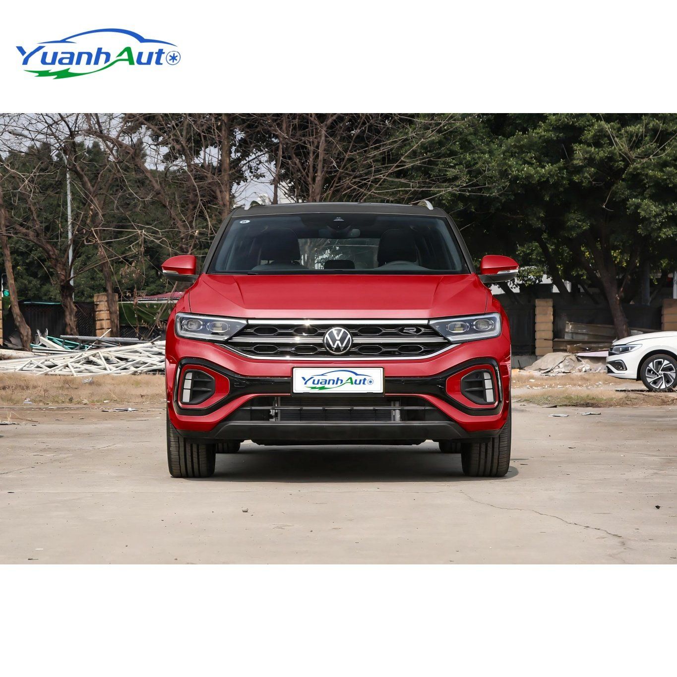 T-ROC vehicle photo 1